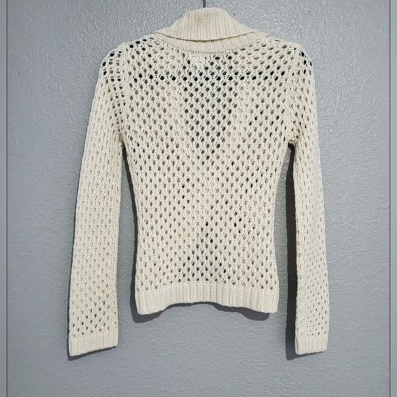 Charlotte Russe  Long Sleeve White Crocheted One Button Knit Cardigan Sweater M - Picture 3 of 7